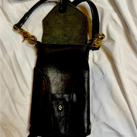 Seel Phone Crossbody - Picture 4 of 5
